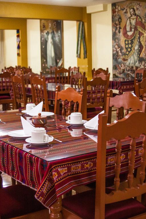 Hostal Santa Rosa Cusco Ngoại thất bức ảnh