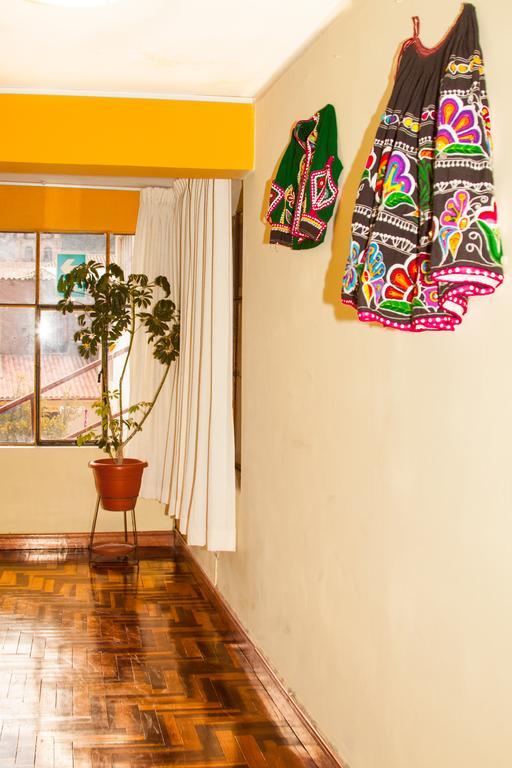 Hostal Santa Rosa Cusco Ngoại thất bức ảnh