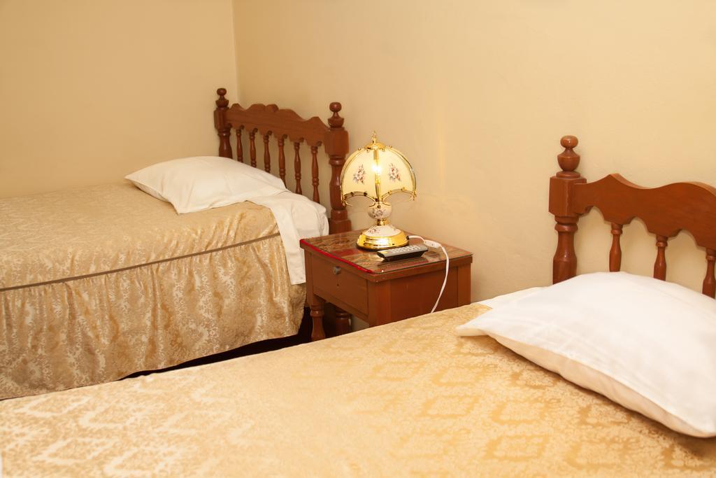 Hostal Santa Rosa Cusco Ngoại thất bức ảnh