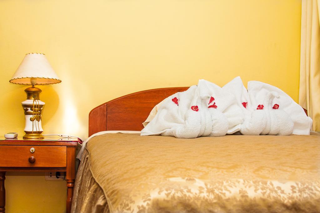 Hostal Santa Rosa Cusco Ngoại thất bức ảnh