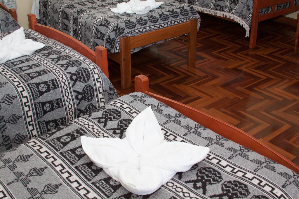 Hostal Santa Rosa Cusco Ngoại thất bức ảnh