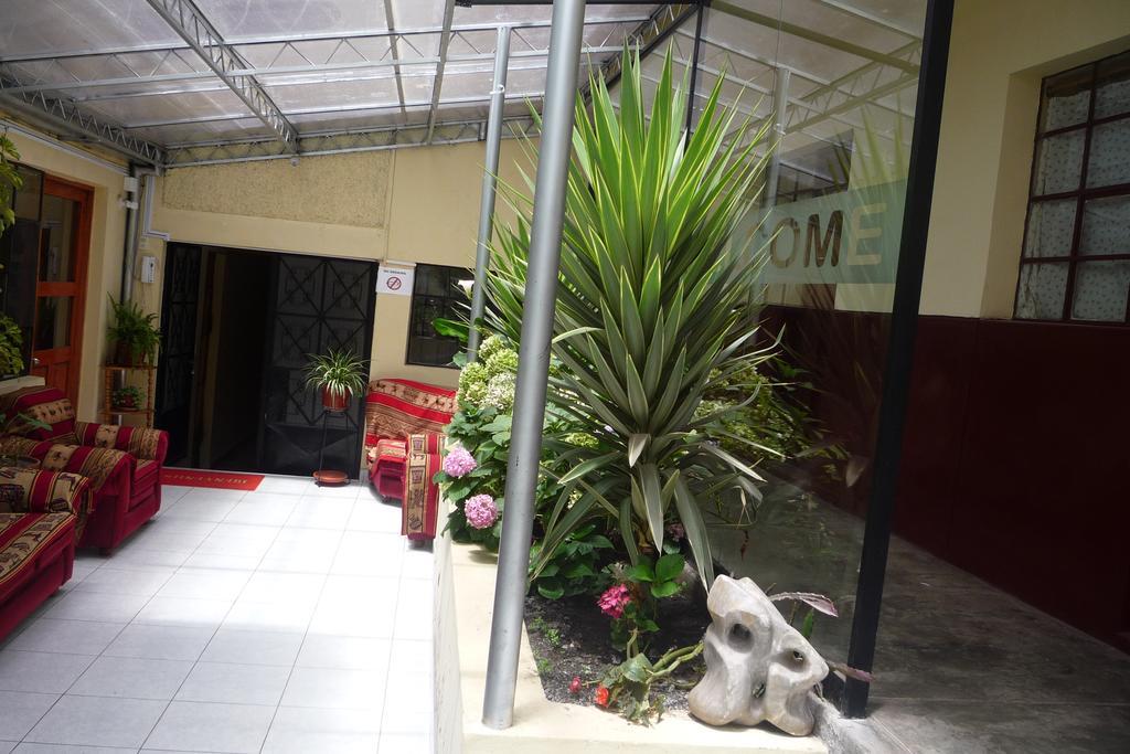 Hostal Santa Rosa Cusco Ngoại thất bức ảnh