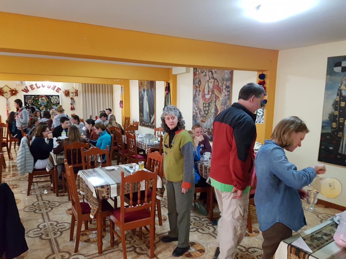 Hostal Santa Rosa Cusco Ngoại thất bức ảnh